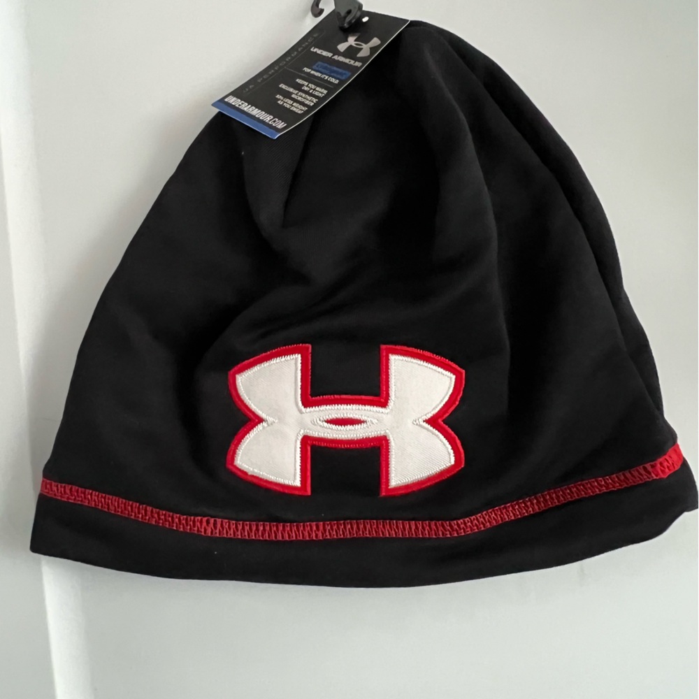 NWT Under Armour Performance Cold Gear Hat